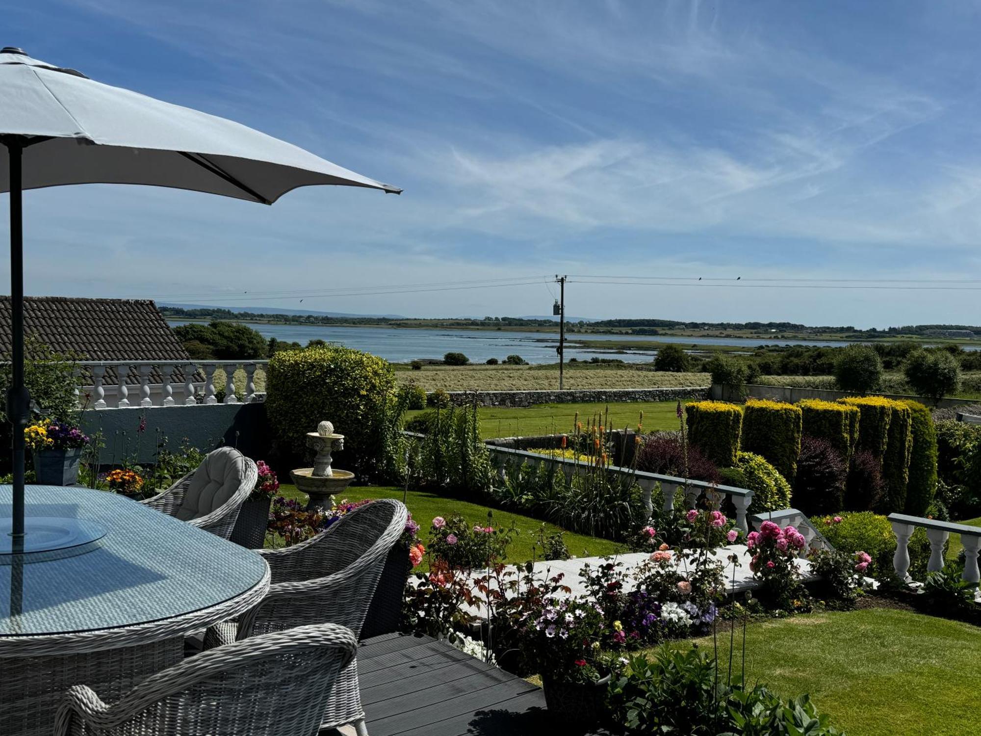 Seacrest B&B Galway Eksteriør billede