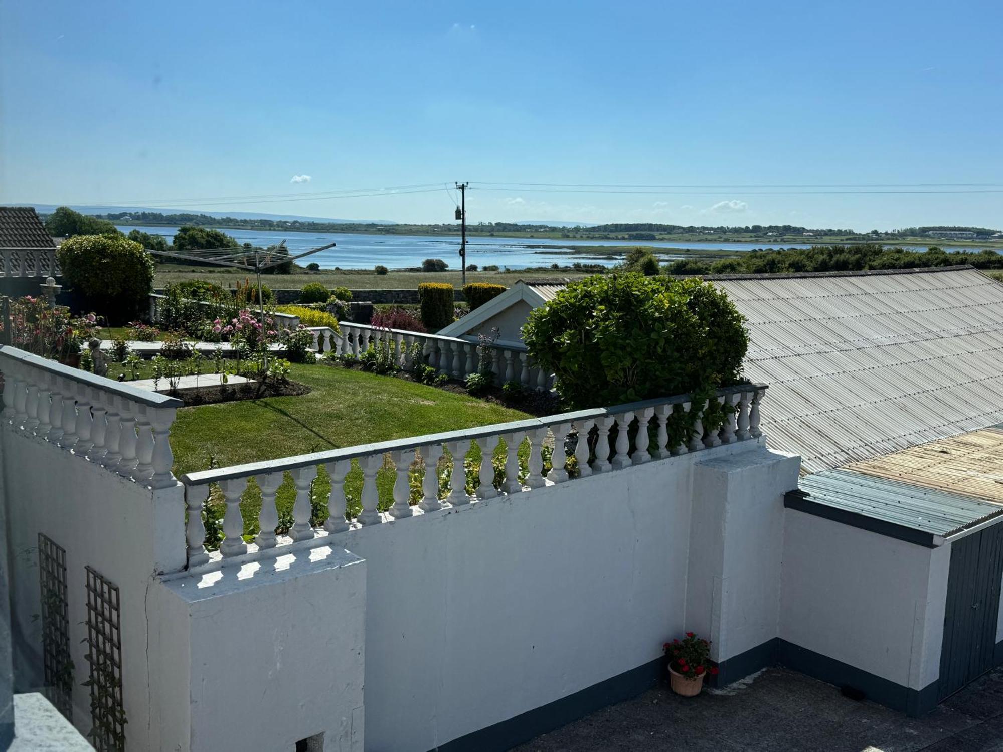 Seacrest B&B Galway Eksteriør billede